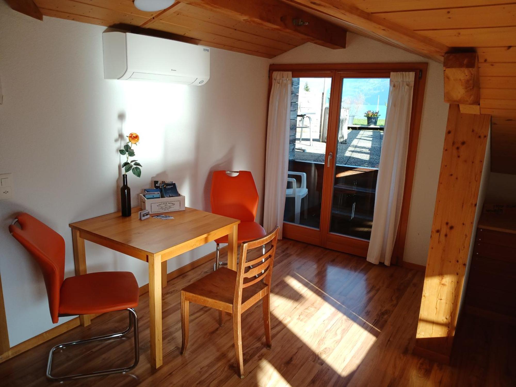 Chalet Diana Lakefront Ringgenberg Ruang foto